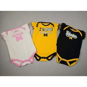 Michigan Wolverines Baby Snapped T-Shirt Lot 3 Pack 18M‎ Girls U of M Bodysuits